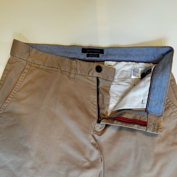 Tommy Hilfiger Khaki Chino Pants 32”/30” Custom Fit - Picture 4 of 8
